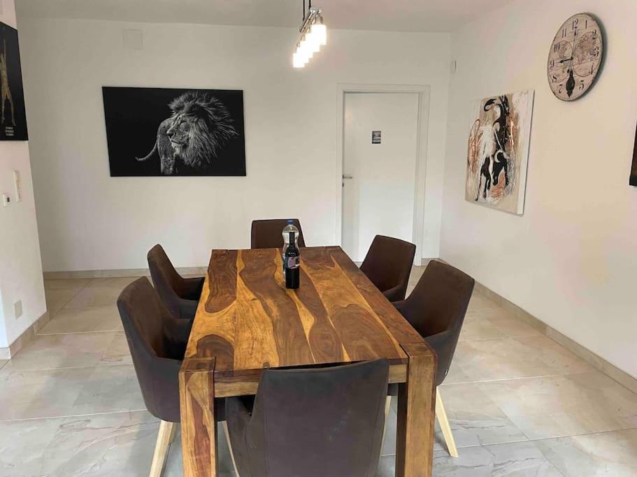 Moderne Wohnung Mit Stil Gross Gerungs Экстерьер фото